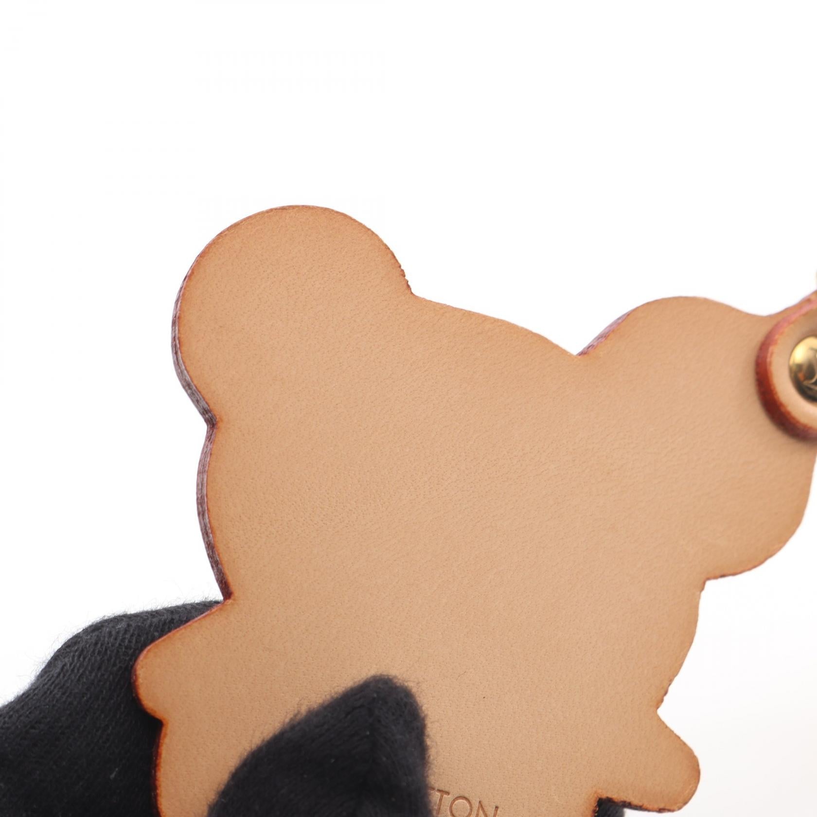 ルイヴィトン LV × TM ポルトクレ パンダ レザー チャーム