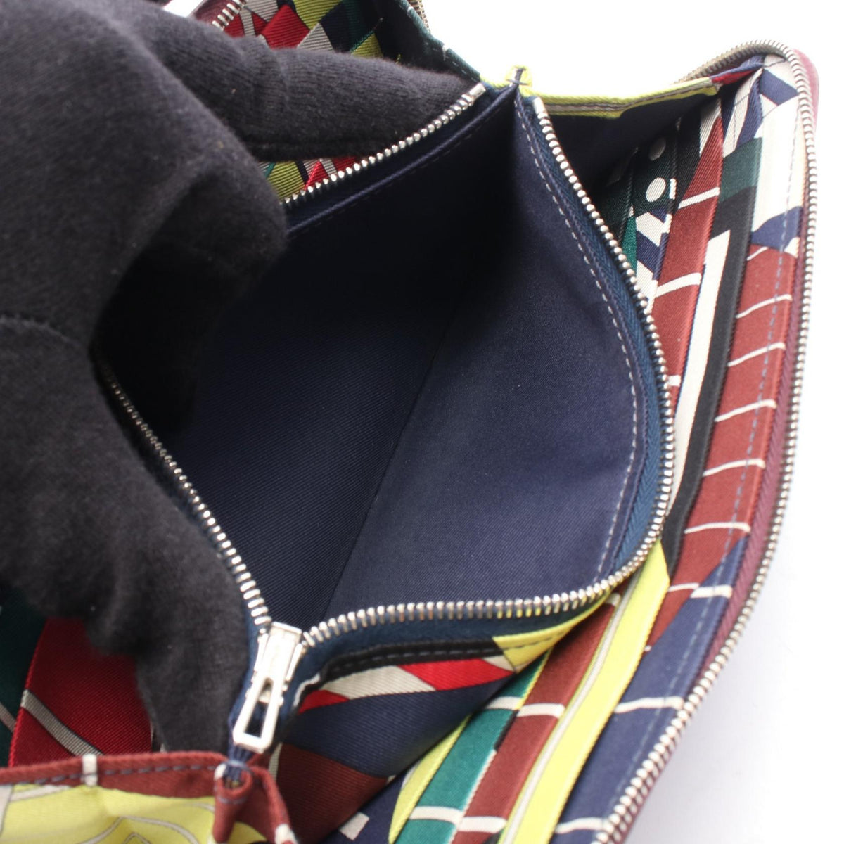 エルメス アザップロング シルクイン ヴォーエプソン 長財布