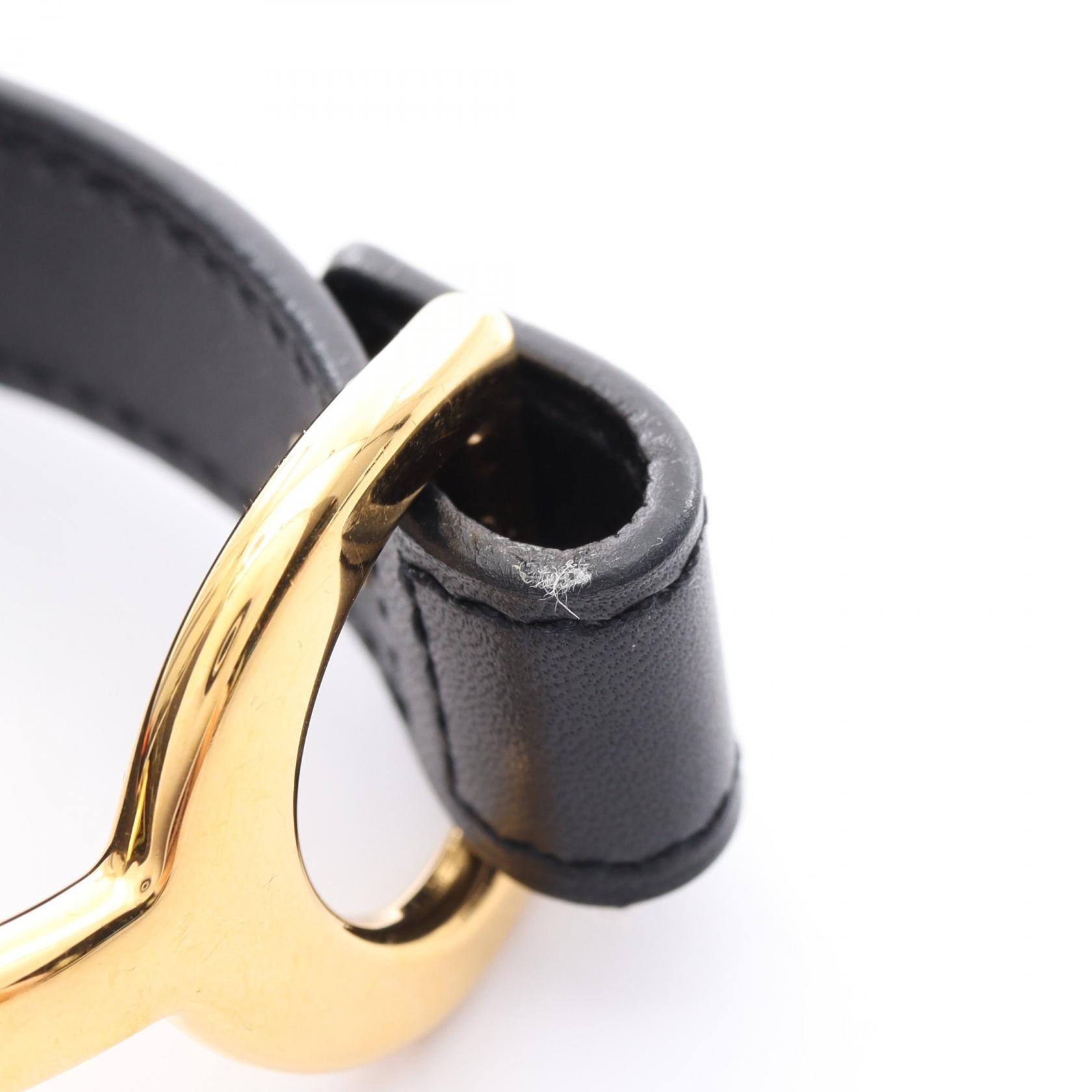 エルメス パヴァーヌ レザー バングル