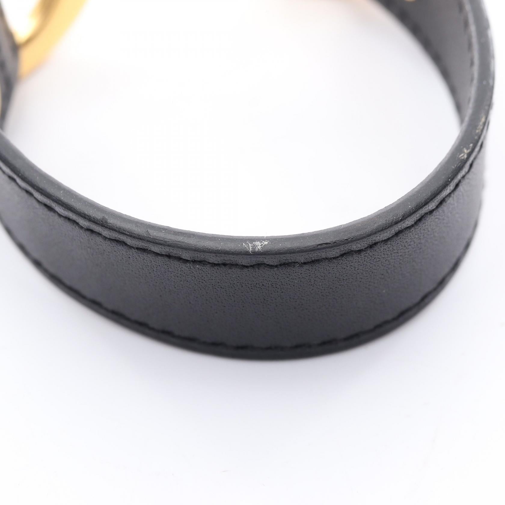 エルメス パヴァーヌ レザー バングル