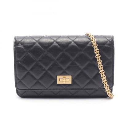 シャネル 2.55 レザーショルダーバッグ