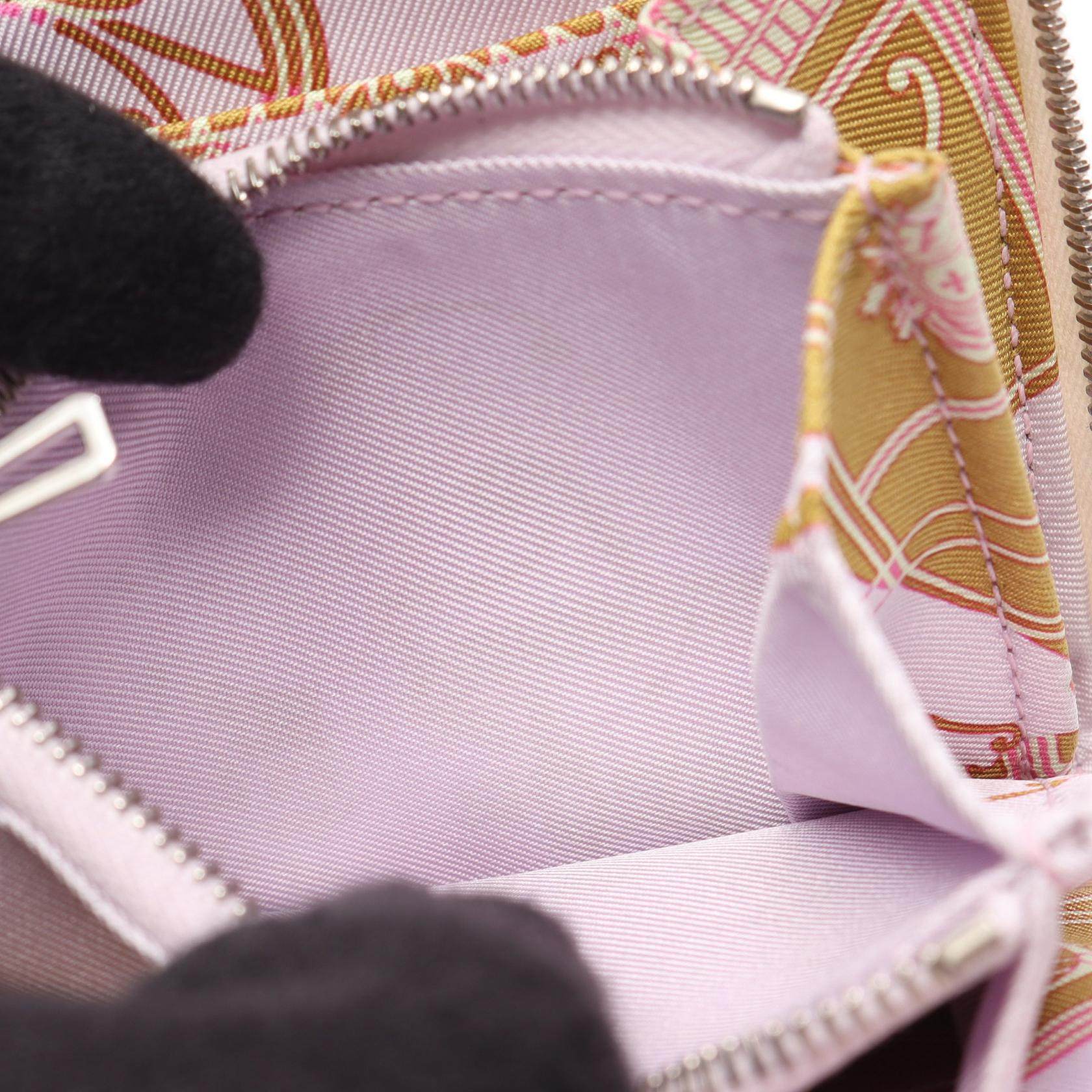 エルメス アザップコンパクト シルクイン 財布