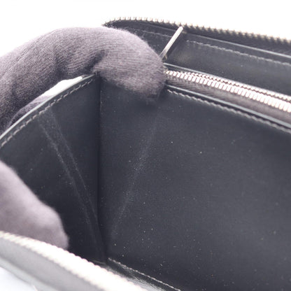 セリーヌ エンボスドレザー 長財布