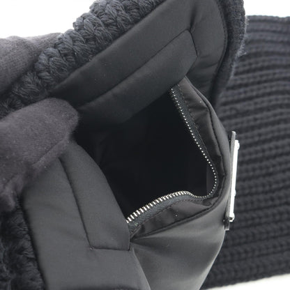プラダ Re-Nylon ウールナイロンマフラー