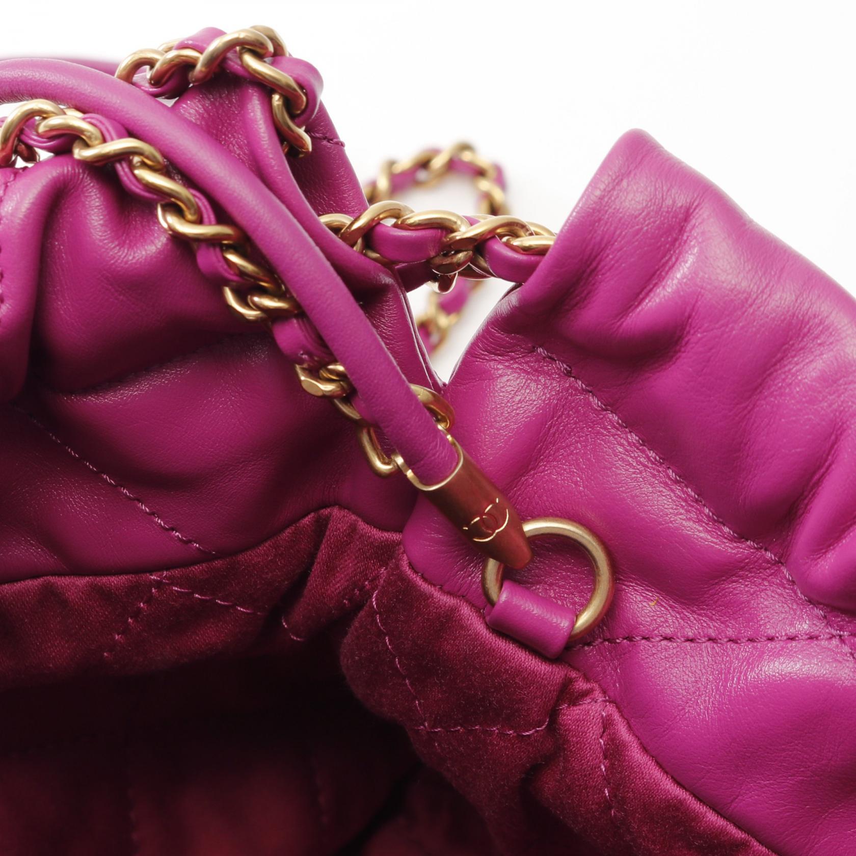 シャネル CHANEL 22 レザー ミニショルダーバッグ