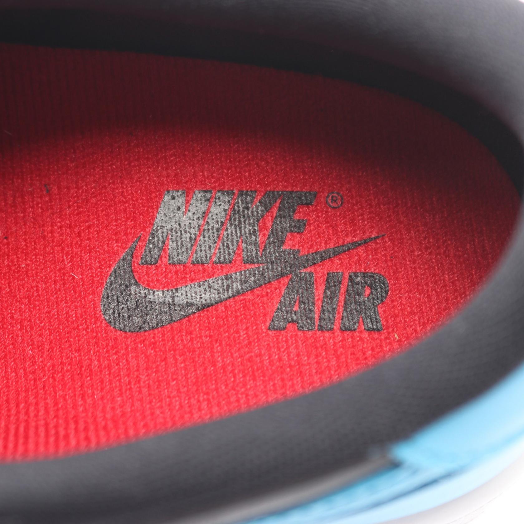 ナイキ WMNS AIR JORDAN 1 RETRO LOW レザースニーカー