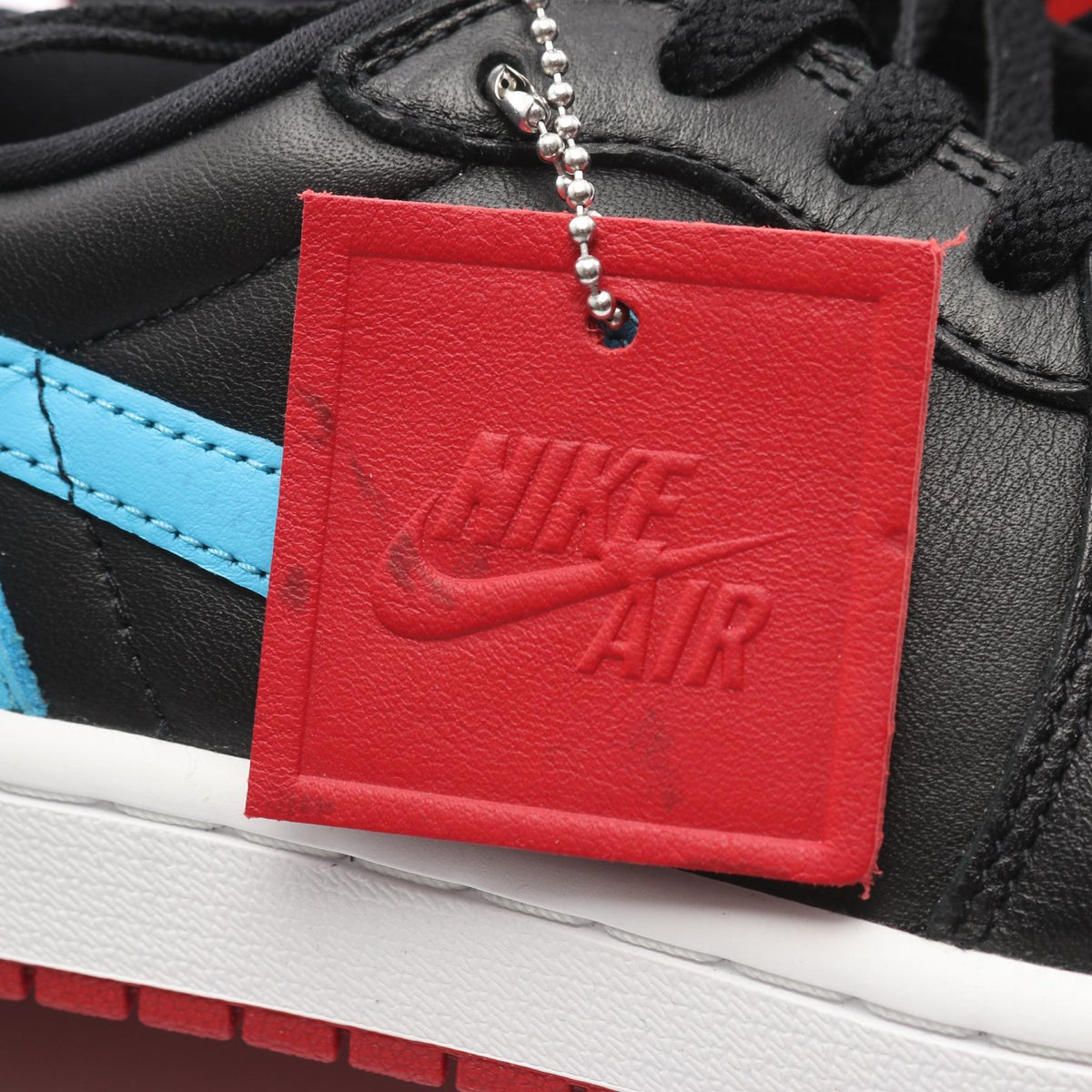 ナイキ WMNS AIR JORDAN 1 RETRO LOW レザースニーカー