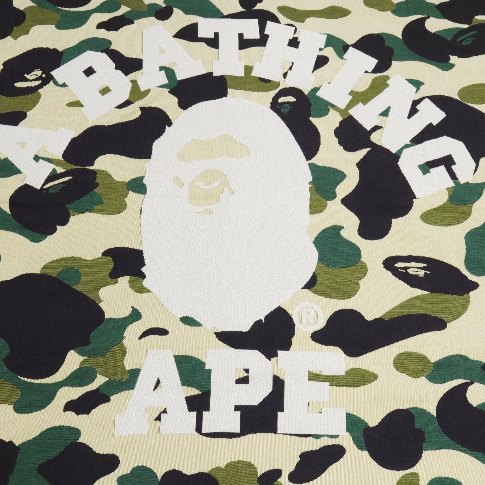 アベイシングエイプ 1ST CAMO ジャカード ブランケット