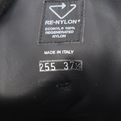 プラダ Re-Nylon レザーブーツ