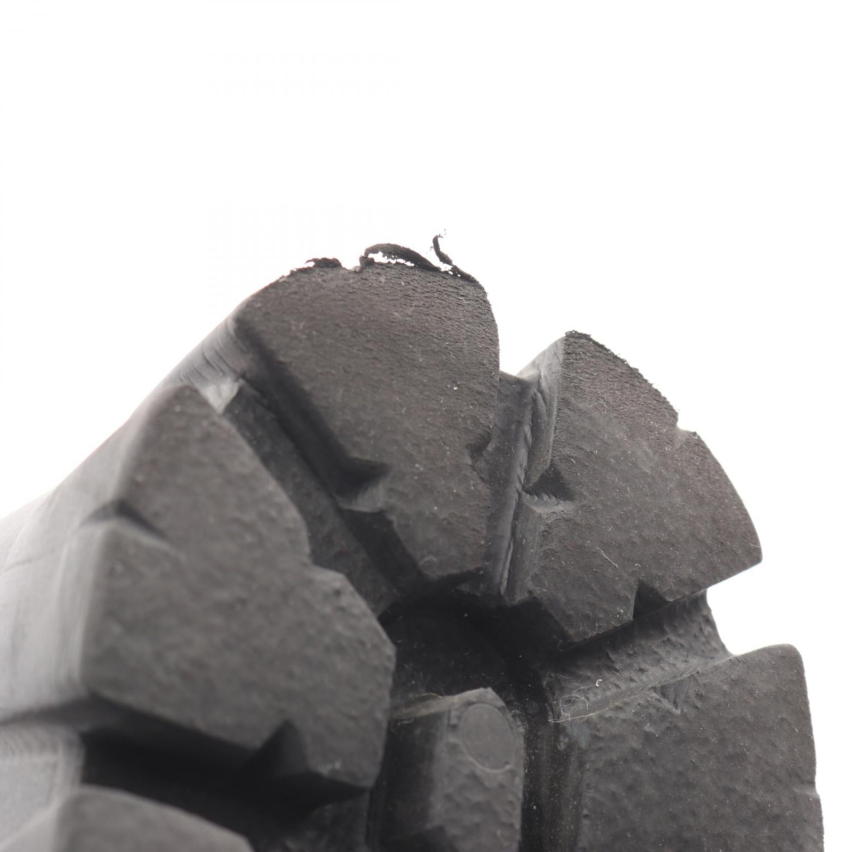 プラダ Re-Nylon レザーブーツ