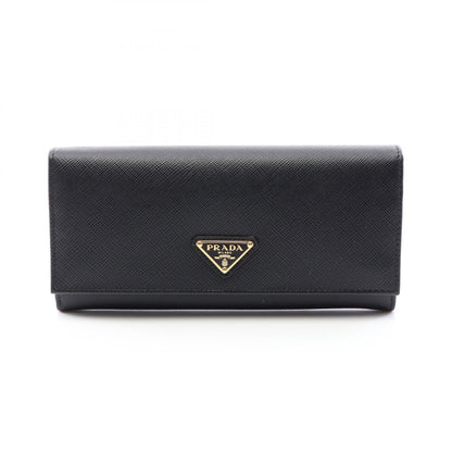 プラダ SAFFIANO TRIANG 長財布