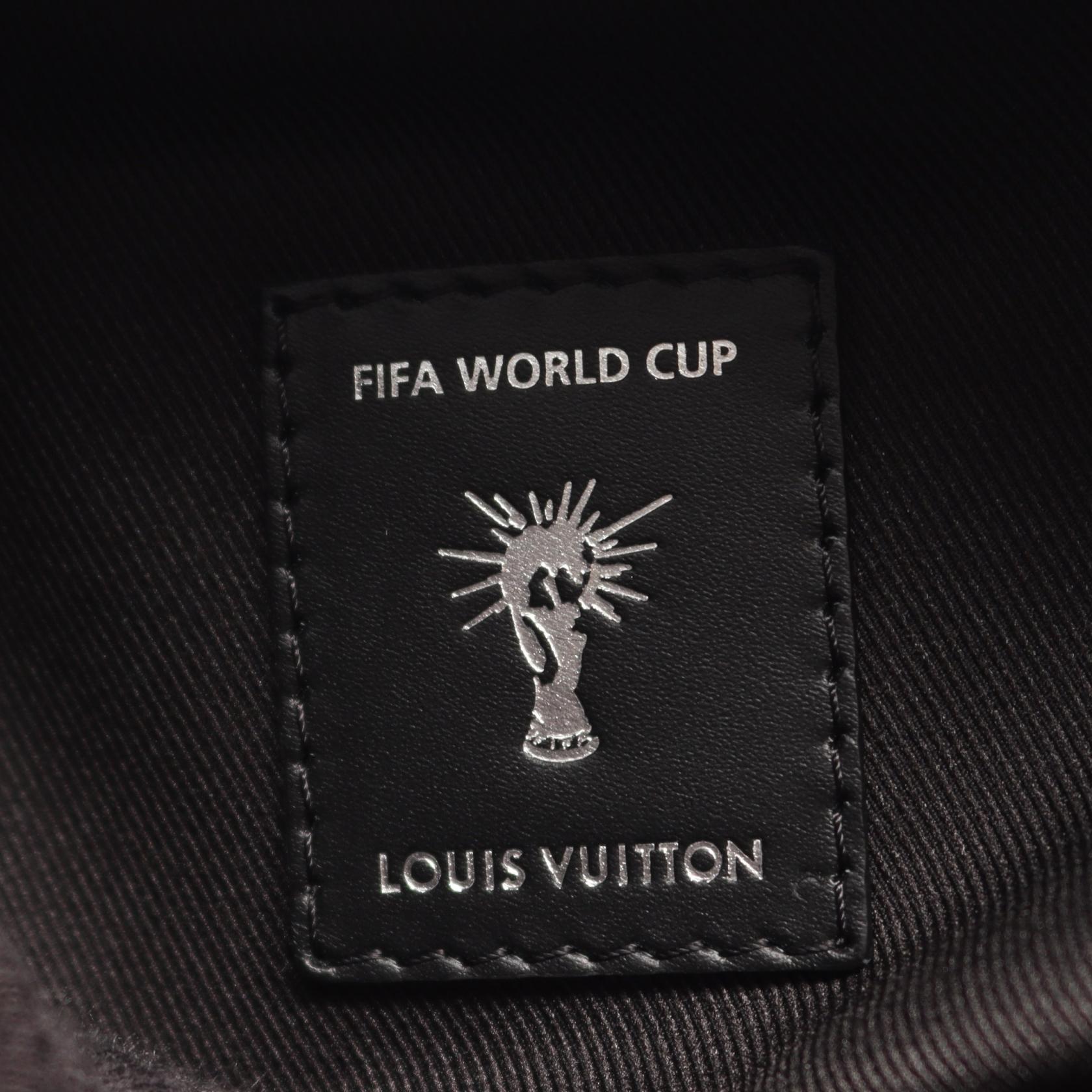 ルイヴィトン アポロ エピ リュックサック 限定