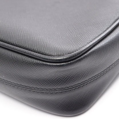 プラダ SAFFIANO TRAVEL ショルダーバッグ