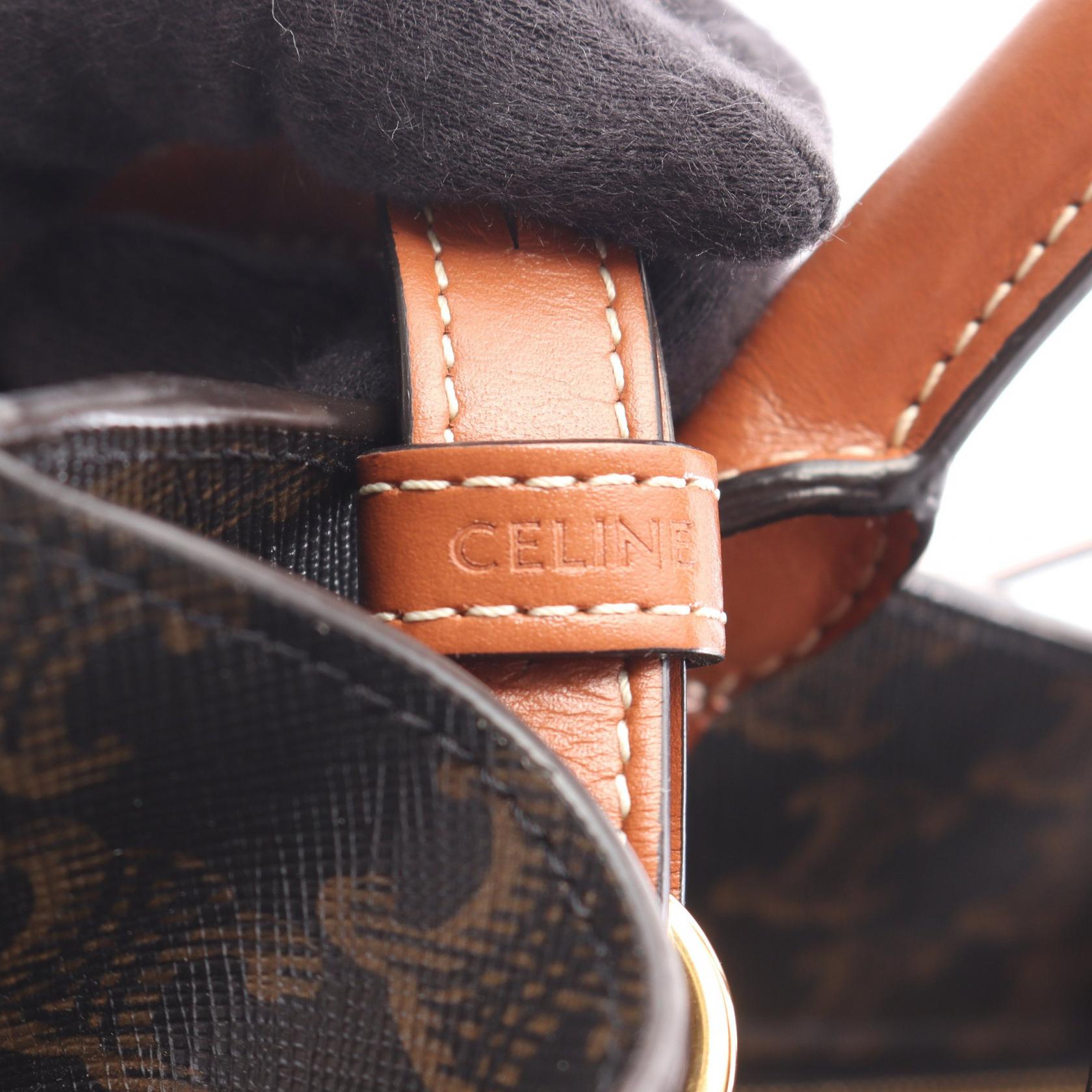 セリーヌ スモール バーティカル カバ トリオンフ 2wayトートバッグ