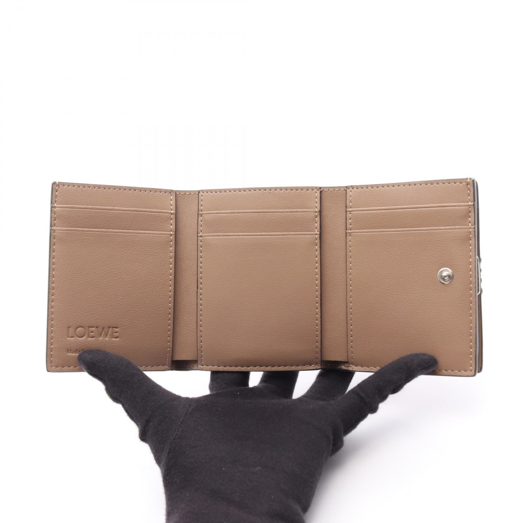 ロエベ アナグラム レザー三つ折り財布