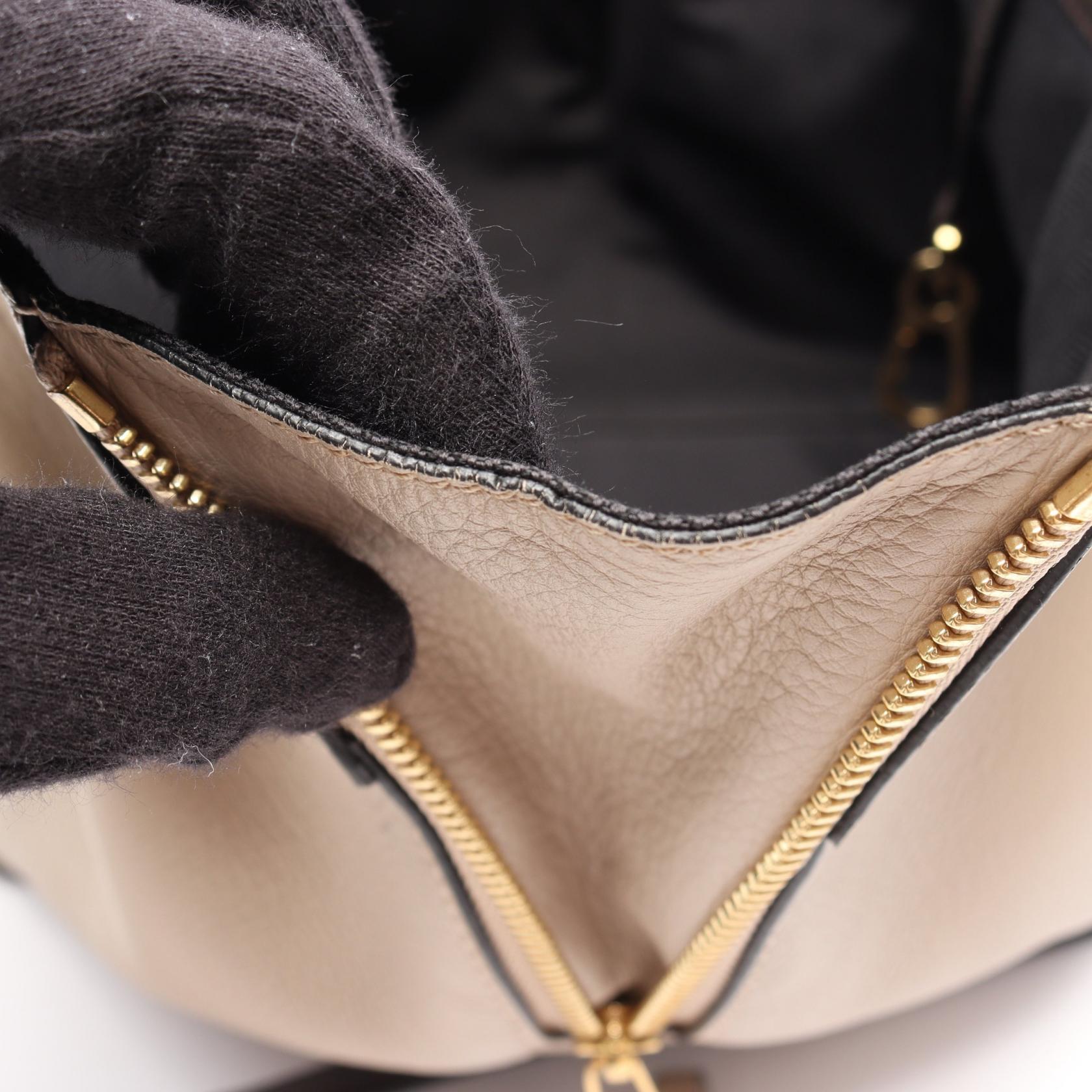 ロエベ HAMMOCK SMALL レザー2wayバッグ