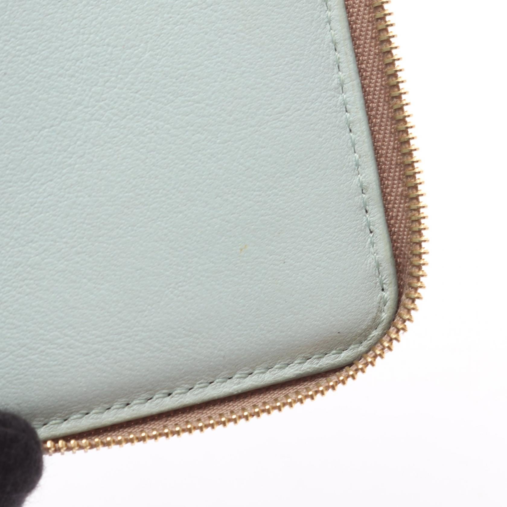 ロエベ ノットコンパクト レザーラウンド財布