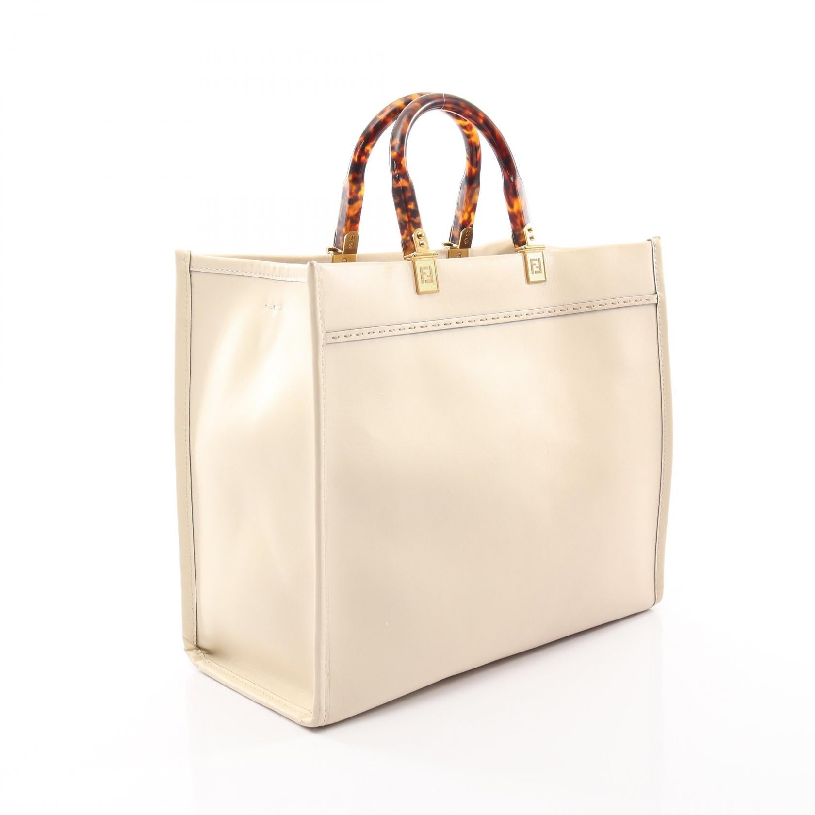 フェンディ SUNSHINE MEDIUM レザー2wayトートバッグ