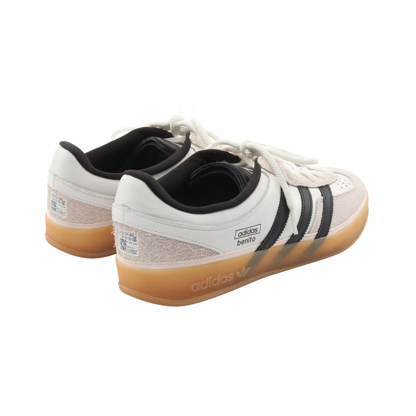 アディダス Bad Bunny Gazelle Indoor レザー スニーカー 限定