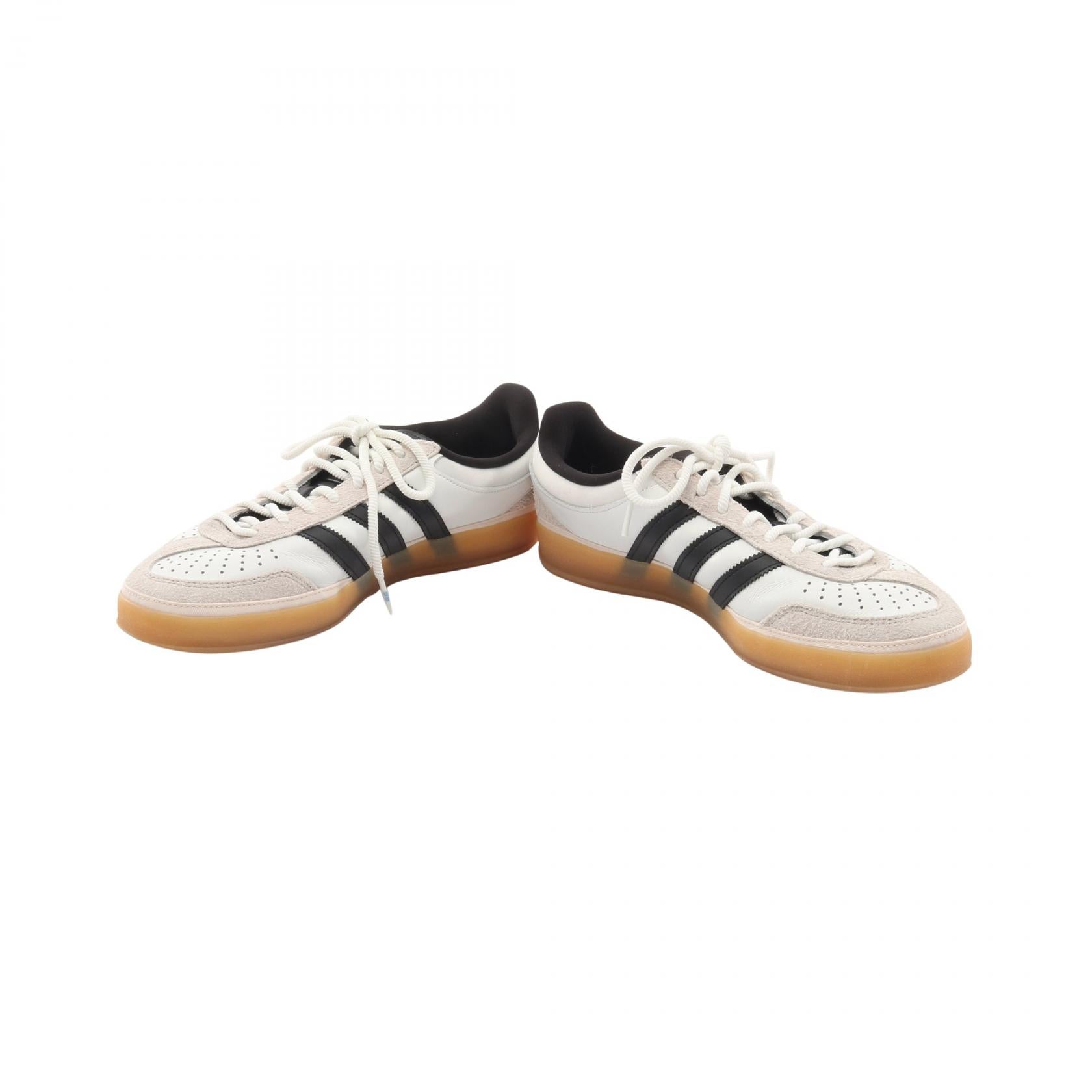 アディダス Bad Bunny Gazelle Indoor レザー スニーカー 限定