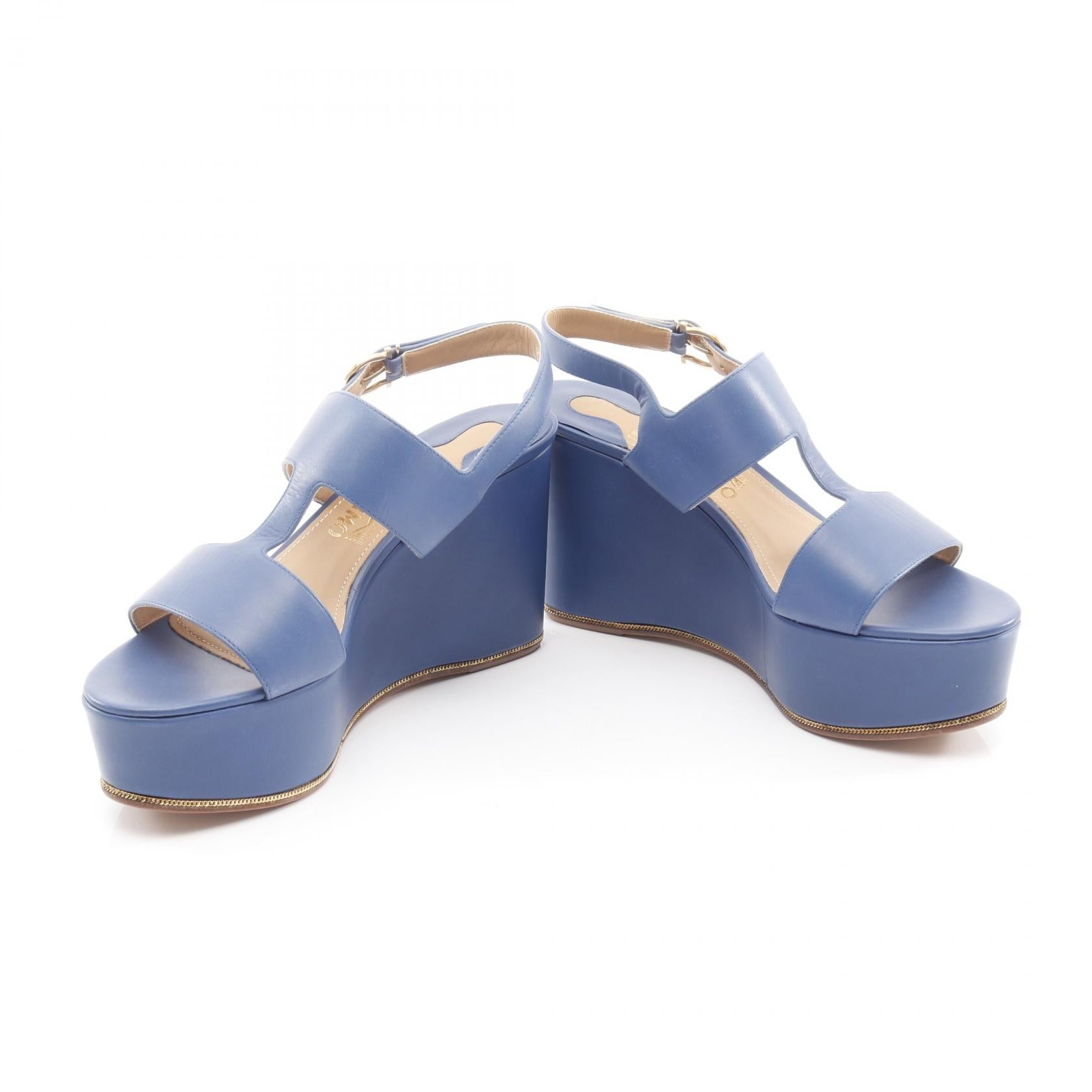 サルヴァトーレ・フェラガモ ガンチーニ レザーサンダル