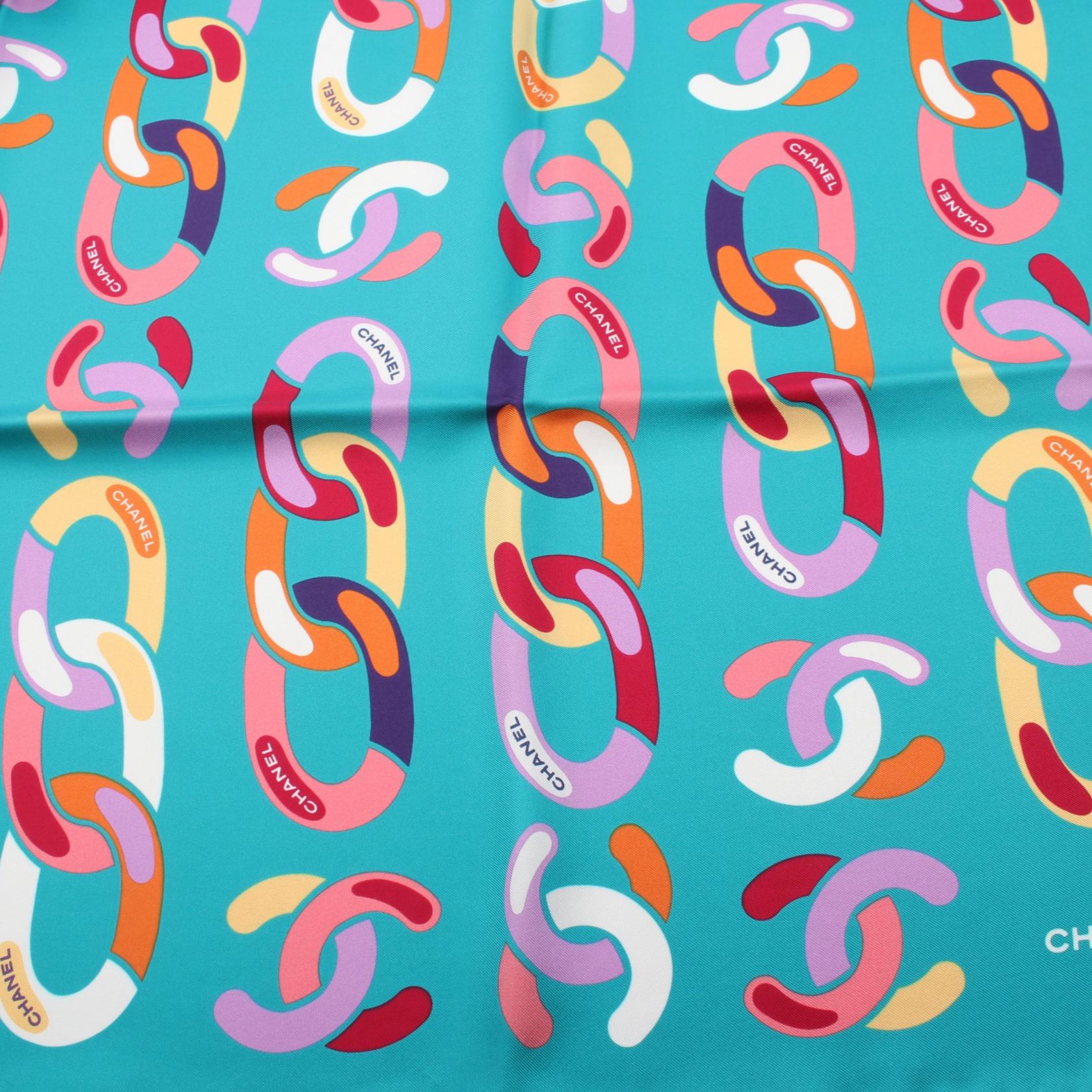 シャネル シルクスカーフ