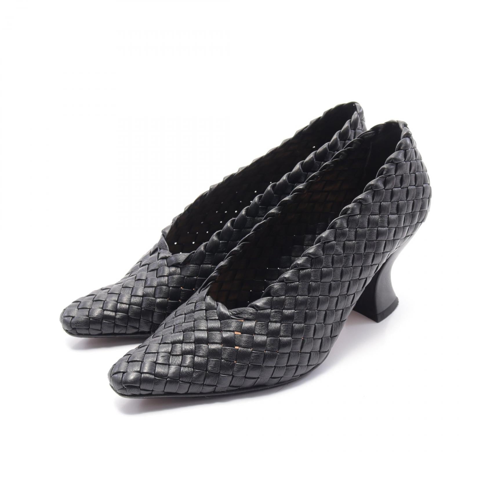 ボッテガ ヴェネタ イントレチャート レザー パンプス