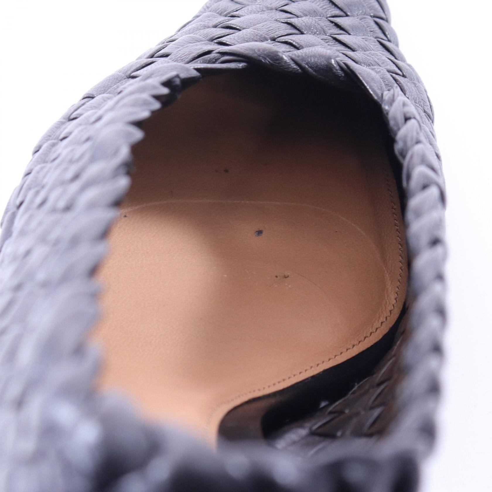 ボッテガ ヴェネタ イントレチャート レザー パンプス