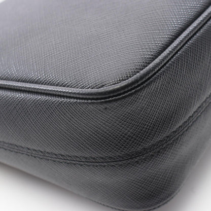 プラダ SAFFIANO TRAVEL ショルダーバッグ