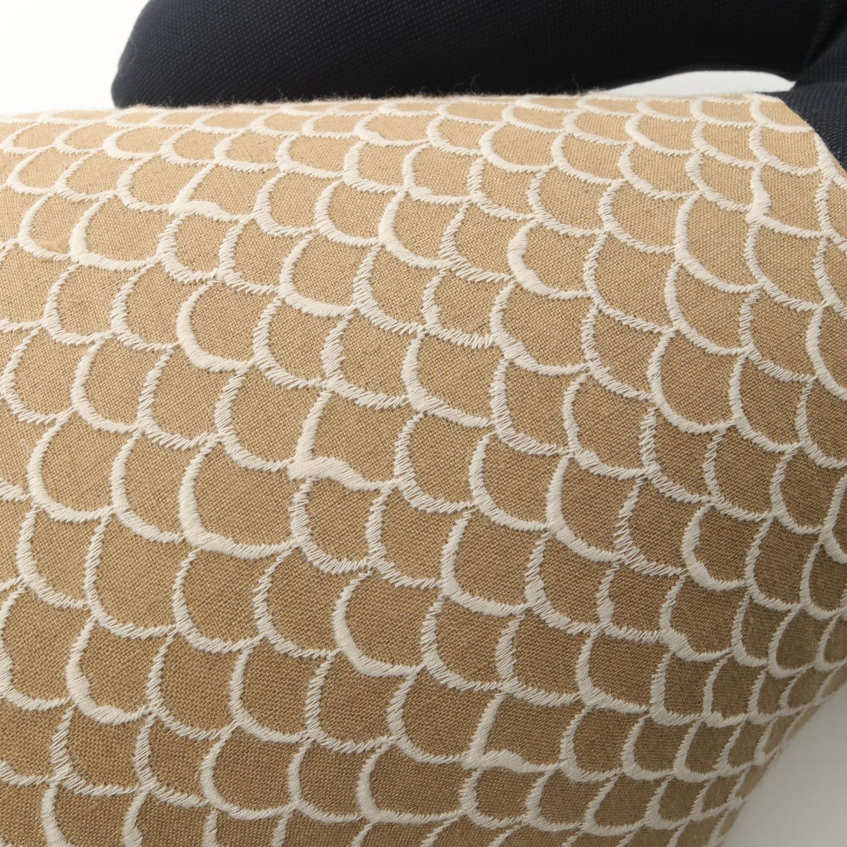 ミナペルホネン usagi cushion MERMAID キャンバスクッション