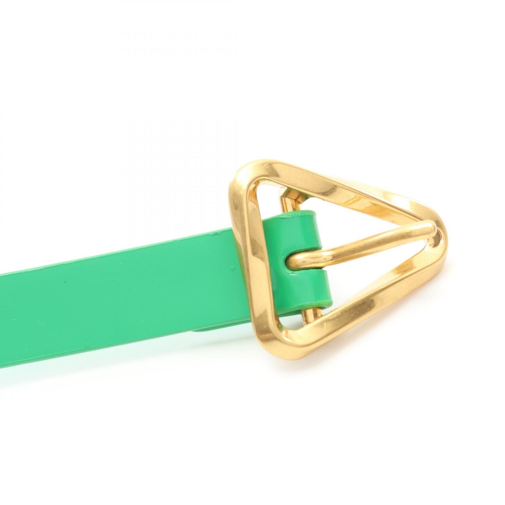 ボッテガ ヴェネタ トライアングル バックル レザー ベルト