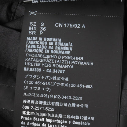 プラダスポーツリネアロッサ エクストリームテックスライト ダウンジャケット