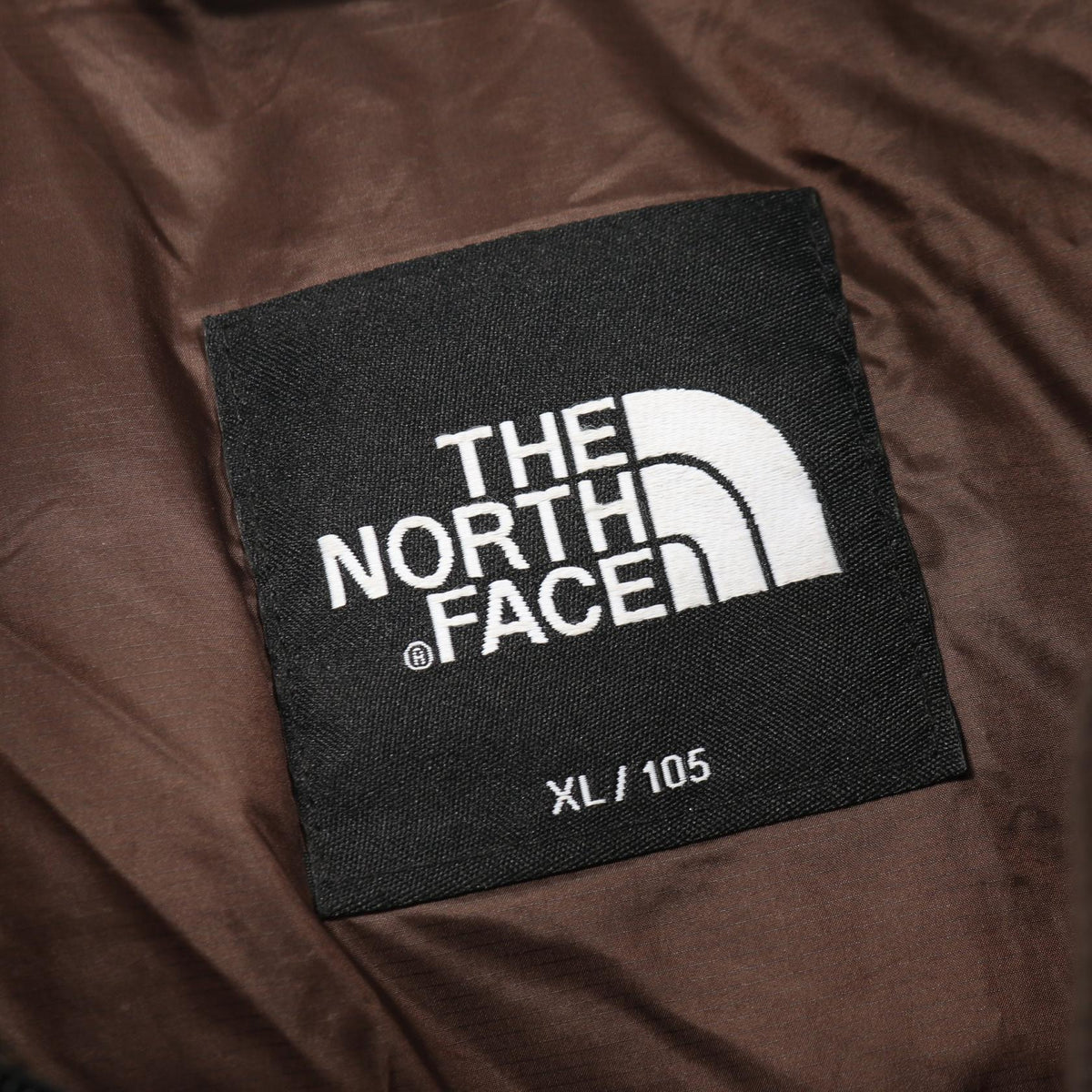 ザノースフェイスホワイトレーベル NUPTSE ダウンジャケット