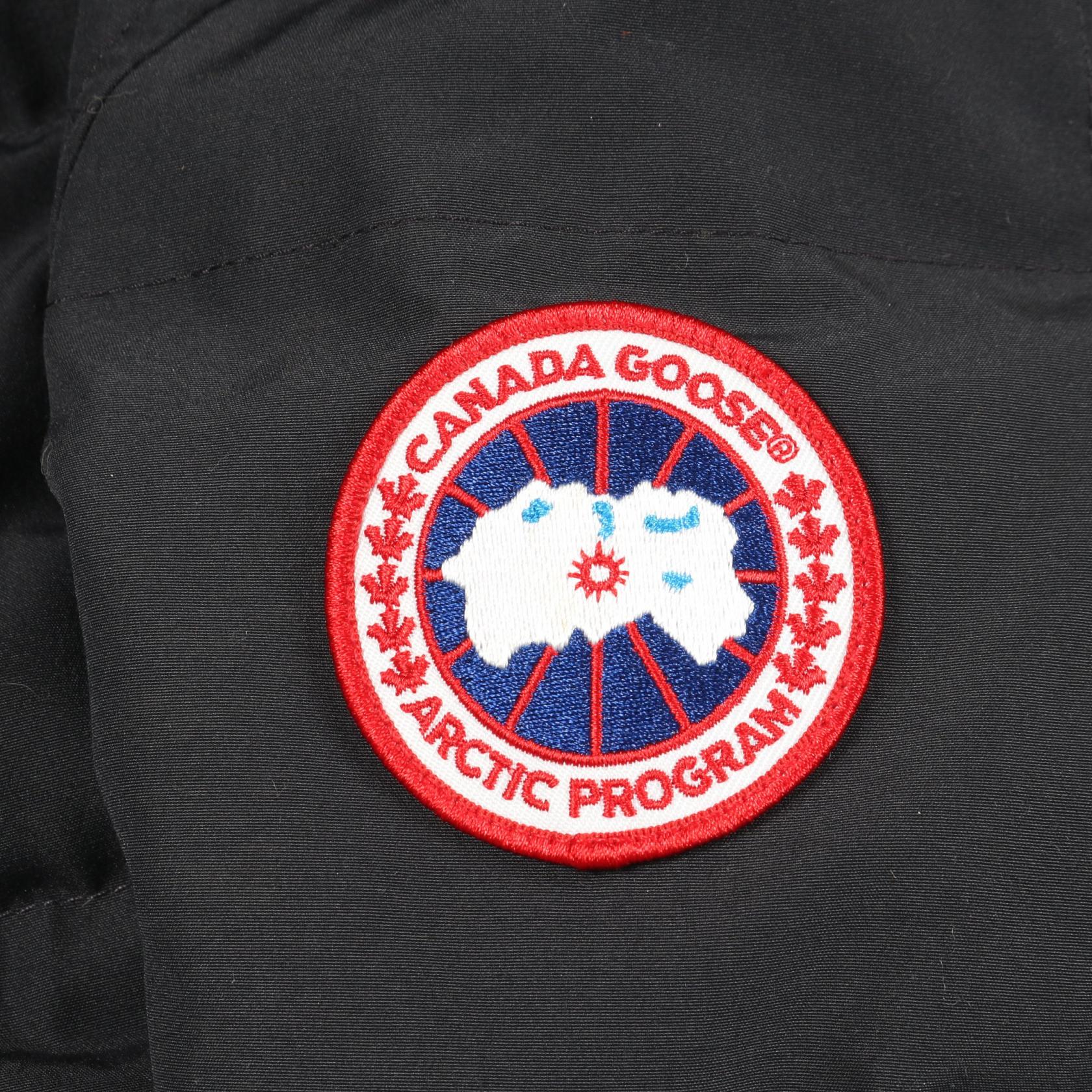 カナダグース MACKENZIE PARKA ダウンジャケット