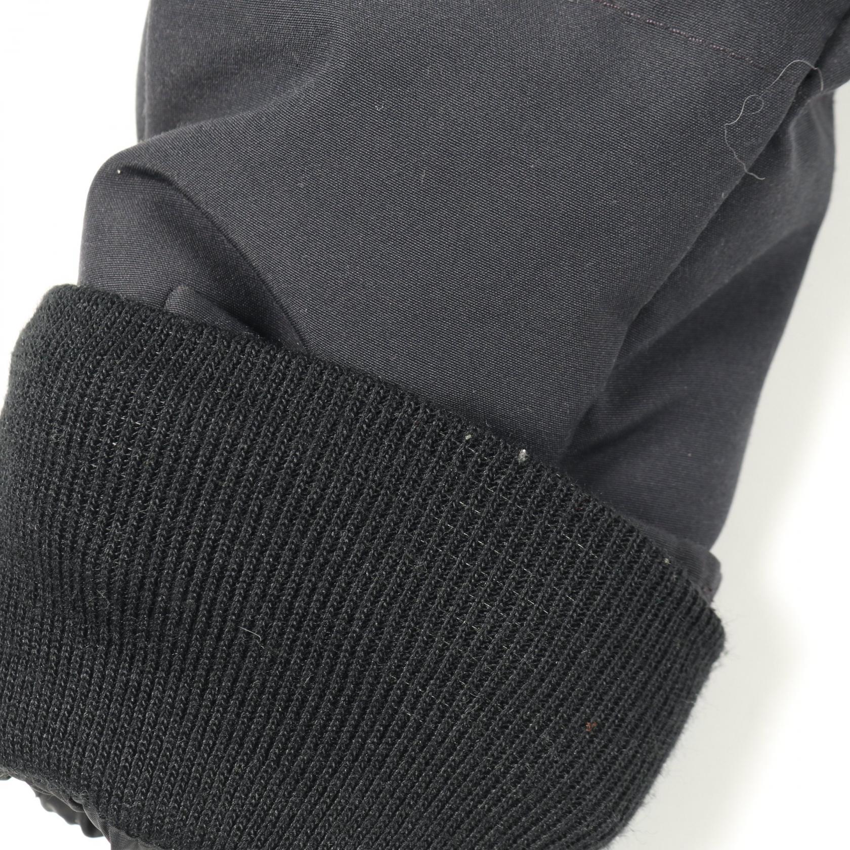 カナダグース MACKENZIE PARKA ダウンジャケット