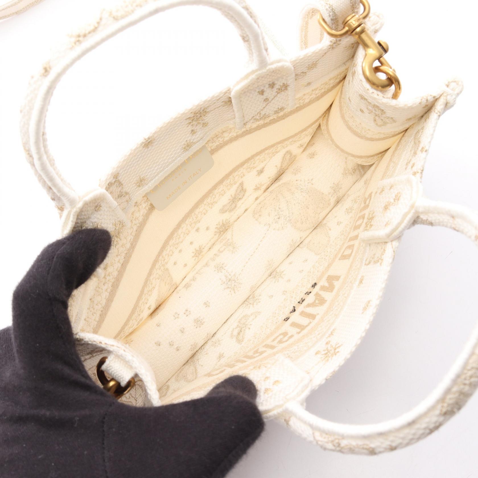 ディオール BOOK TOTE キャンバストートバッグ