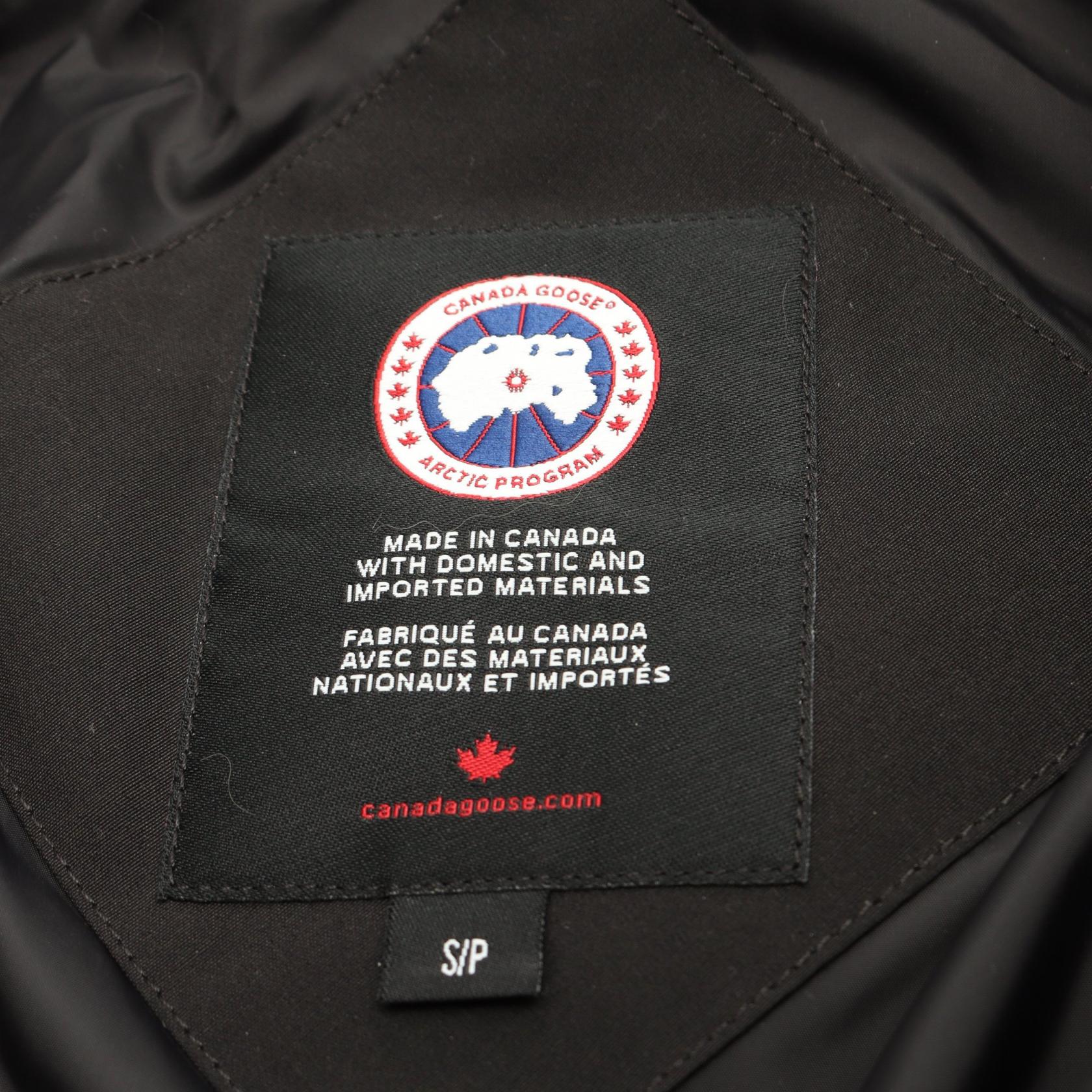 カナダグース MACKENZIE PARKA ダウンジャケット