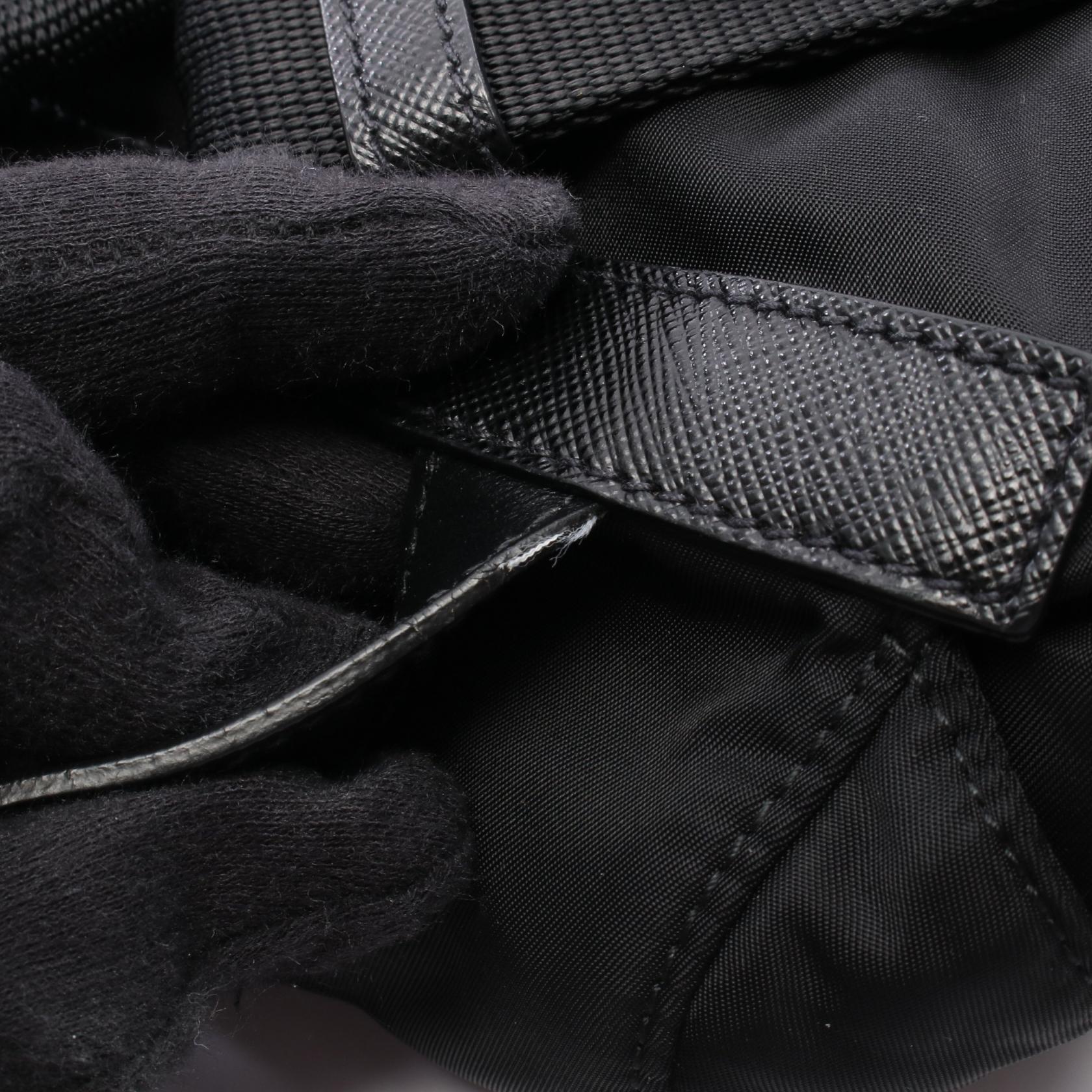 プラダ Re-Nylon レザー バックパック