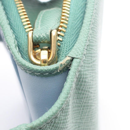 プラダ SAFFIANO TAB 二つ折り財布
