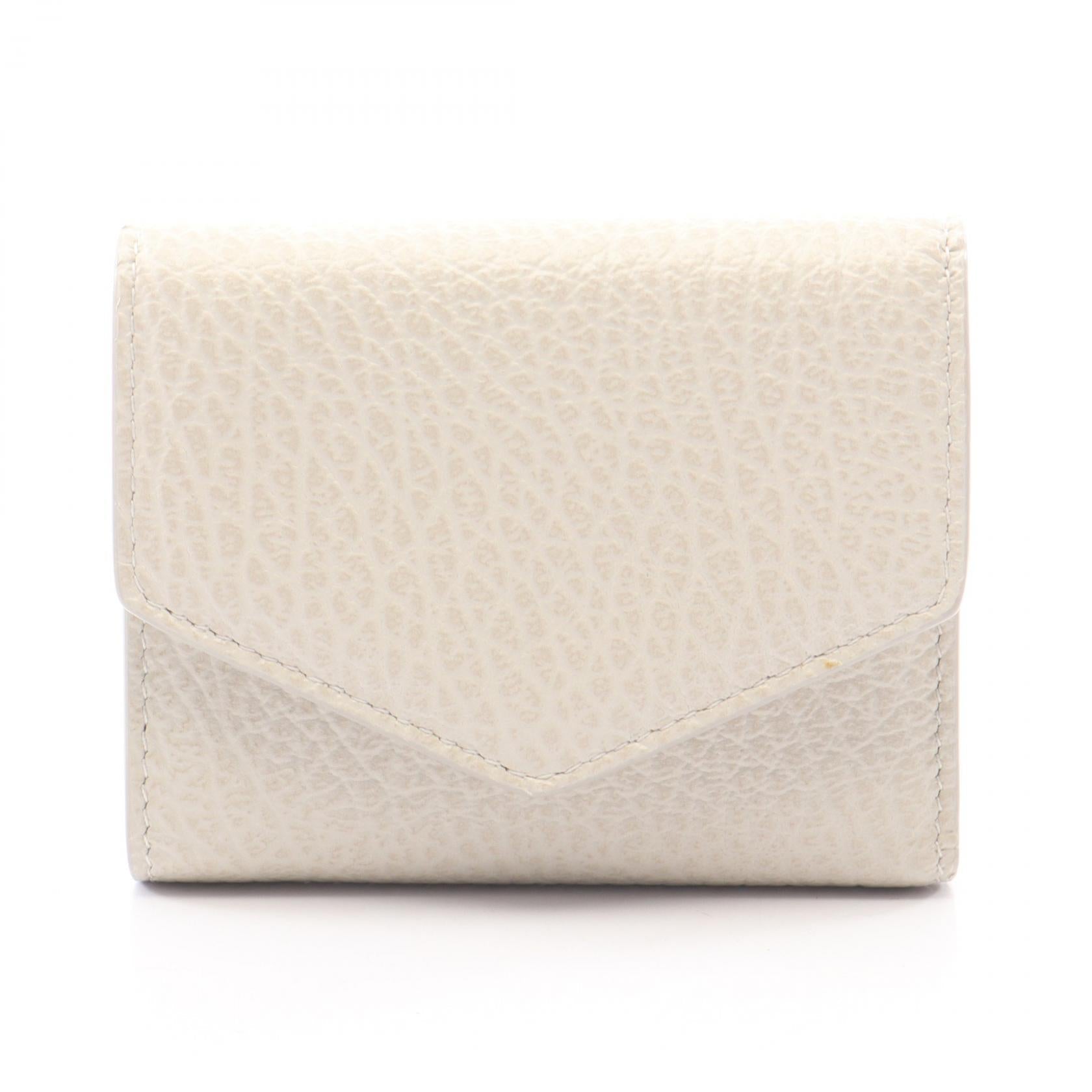 メゾンマルジェラ11 レザー三つ折り財布