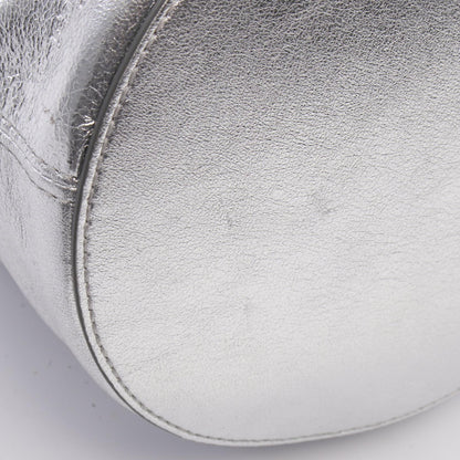 ジェイアンドエムデヴィッドソン MINI NUBE BUCKET レザーショルダーバッグ