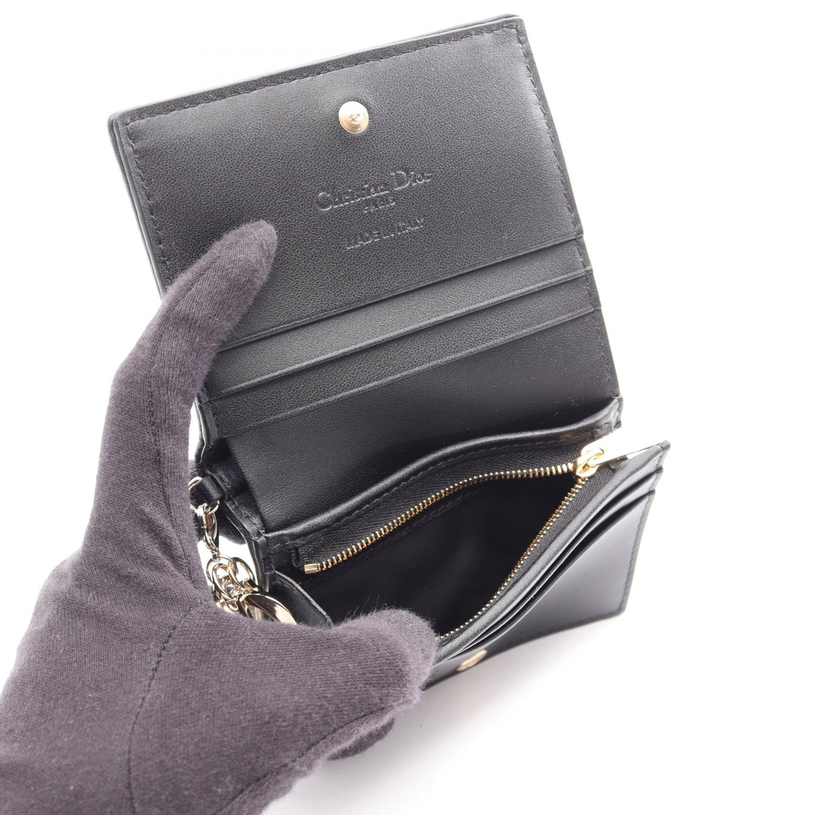 ディオール Lady Dior Gardenia レザー二つ折り財布