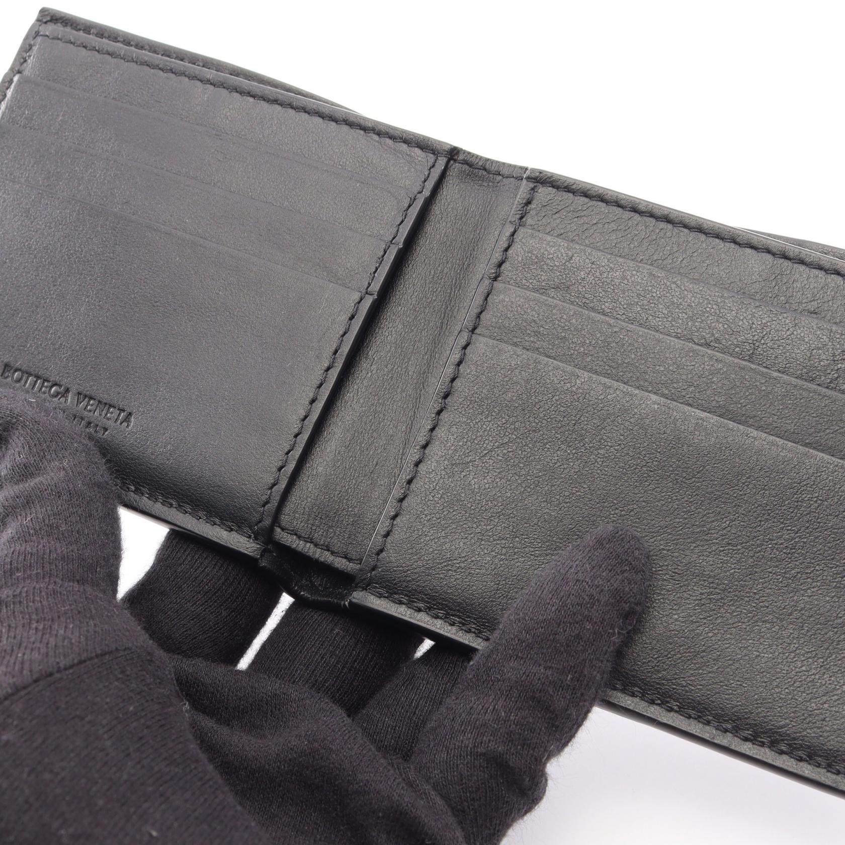 ボッテガヴェネタ カセット レザー財布