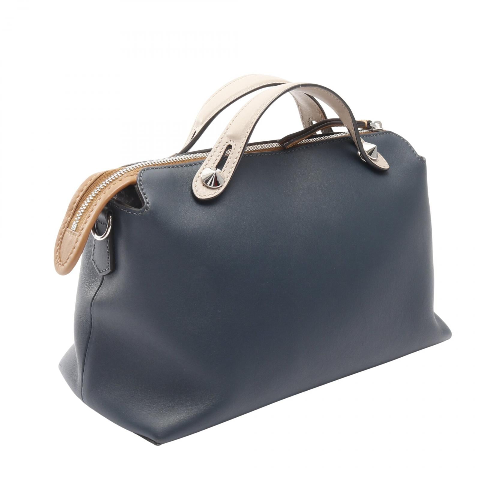 フェンディ バイ ザ ウェイ ミディアム レザー ハンドバッグ