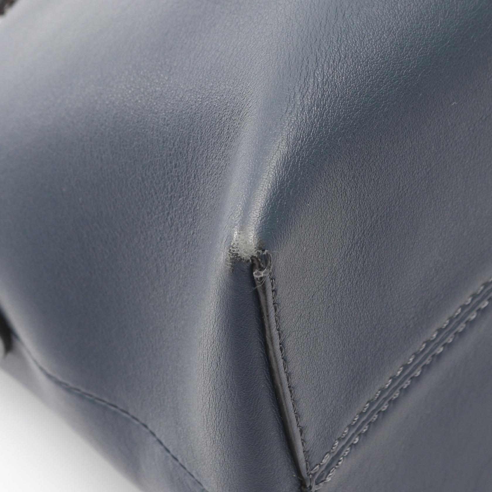 フェンディ バイ ザ ウェイ ミディアム レザー ハンドバッグ