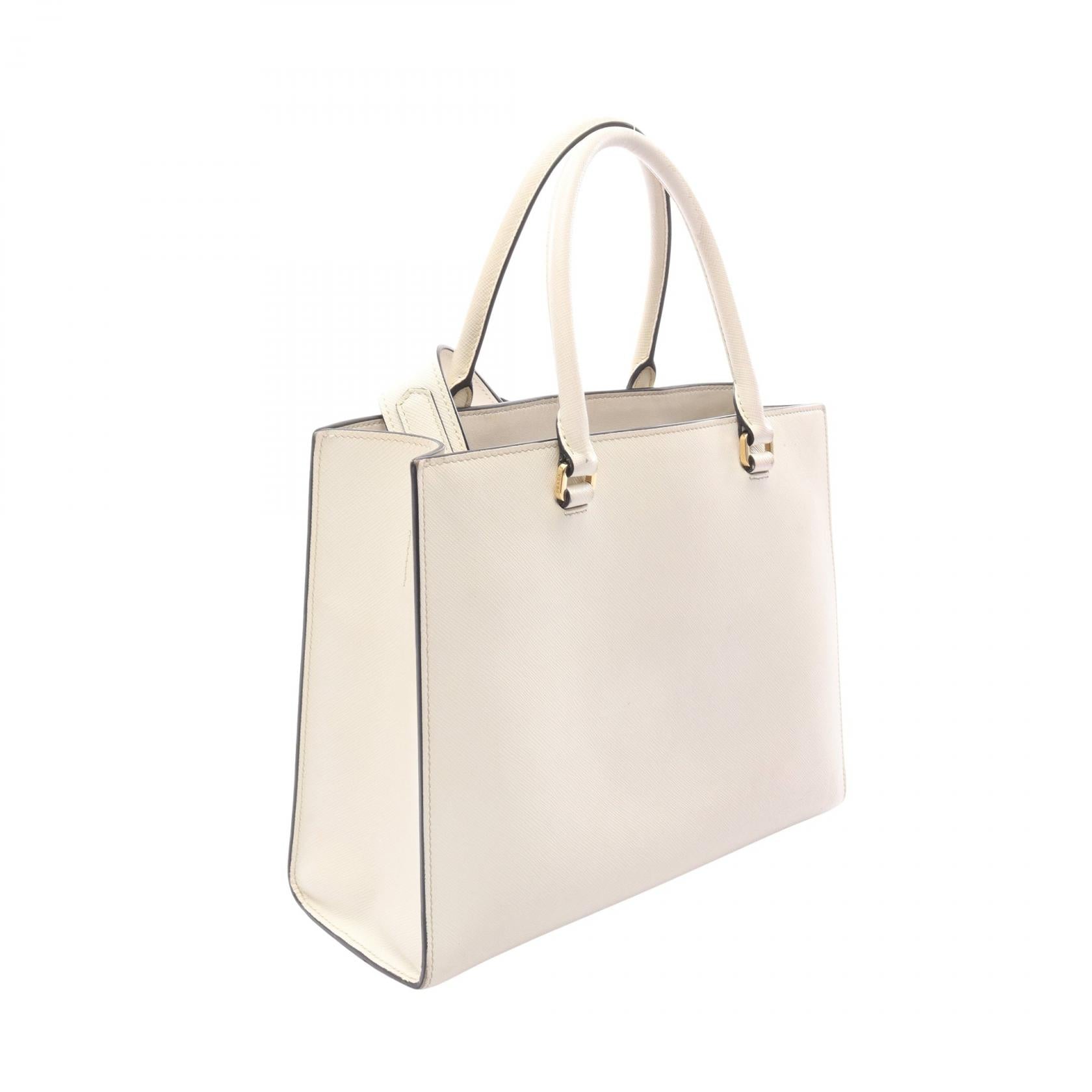 プラダ SAFFIANO LUX 2wayバッグ