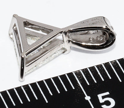 K18WG ダイヤモンド ペンダント トップ トライアングル カット