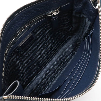 プラダ レザークラッチバッグ