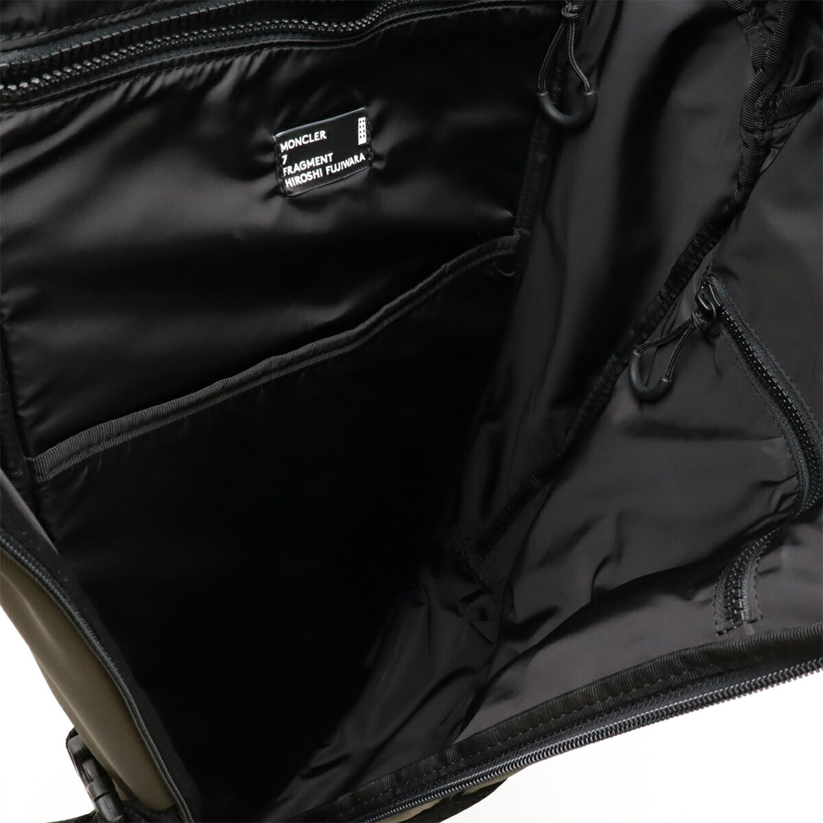 モンクレール fragment design ジーニアス7 ナイロン スエード リュックサック