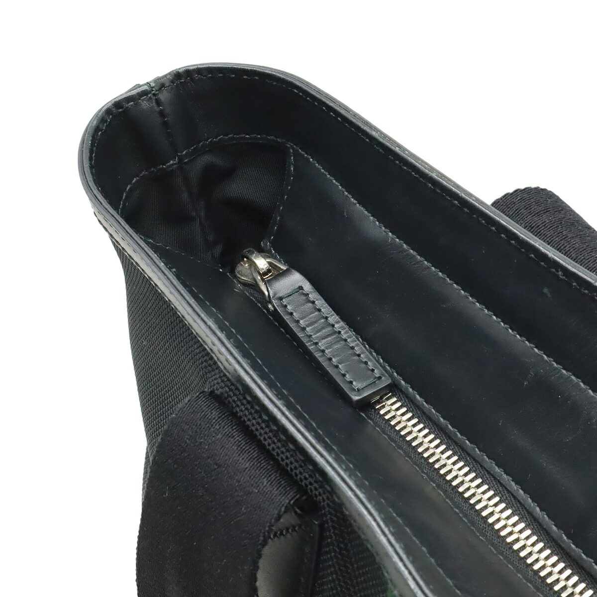 グッチ ナイロンキャンバス トートバッグ